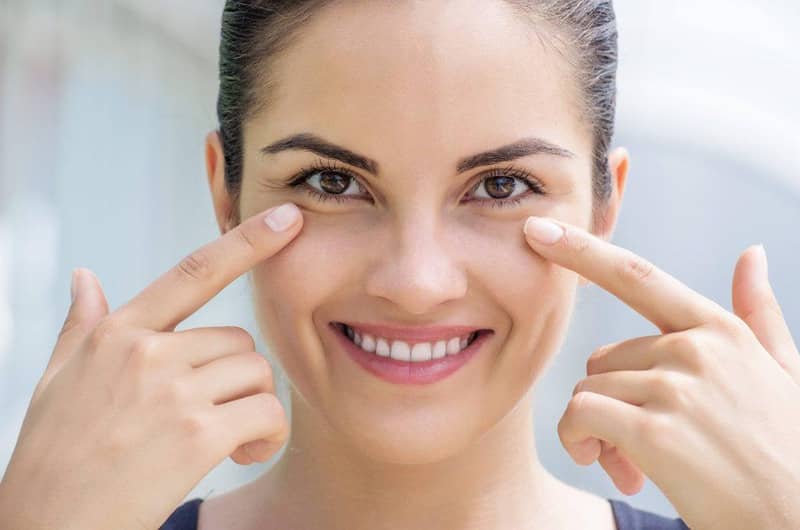 Những điều cần lưu ý khi chăm sóc da vùng mắt định kỳ