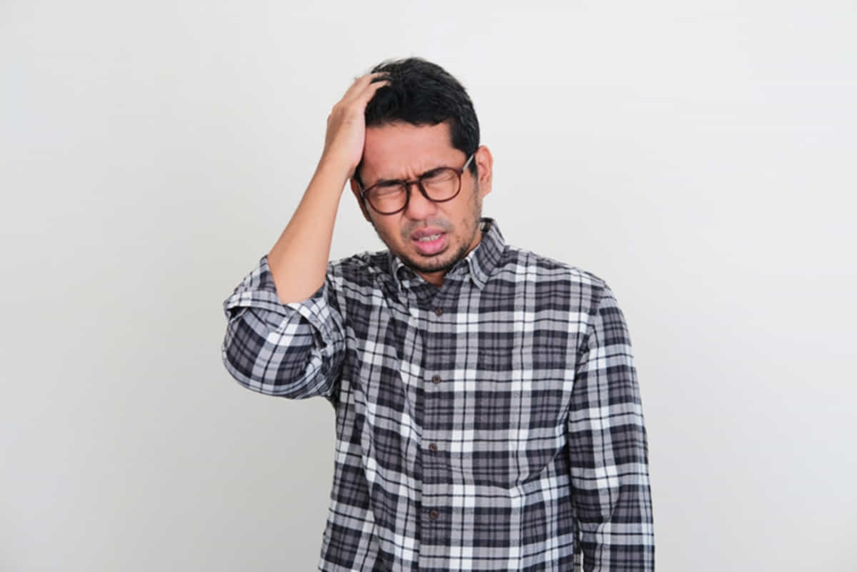 Đau nửa đầu bên phải có nguy hiểm không?