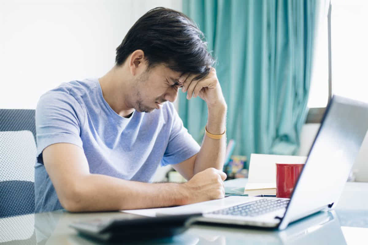 Nguyên nhân dẫn đến đau nửa đầu bên phải