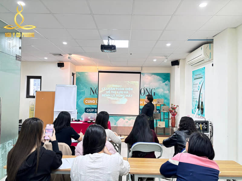 Lộ trình học spa cho người mới bắt đầu chi tiết tại Ngự Y Cổ Phương