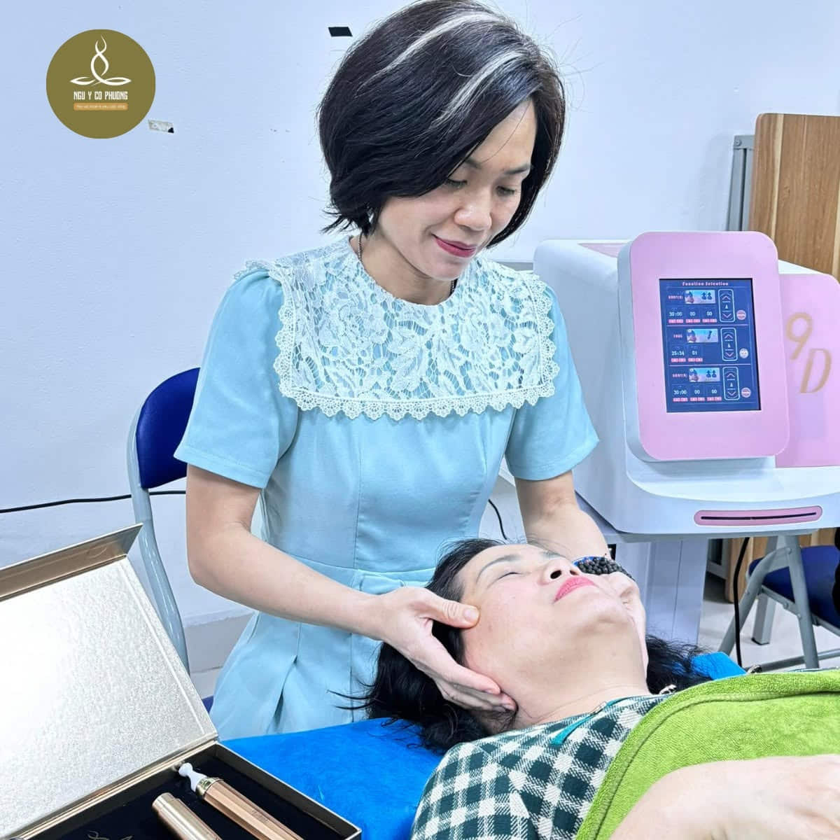 Ai nên học khóa học chăm sóc dưỡng sinh vùng mắt?